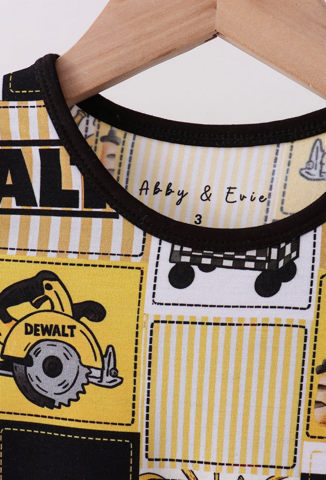 Black yellow tool set