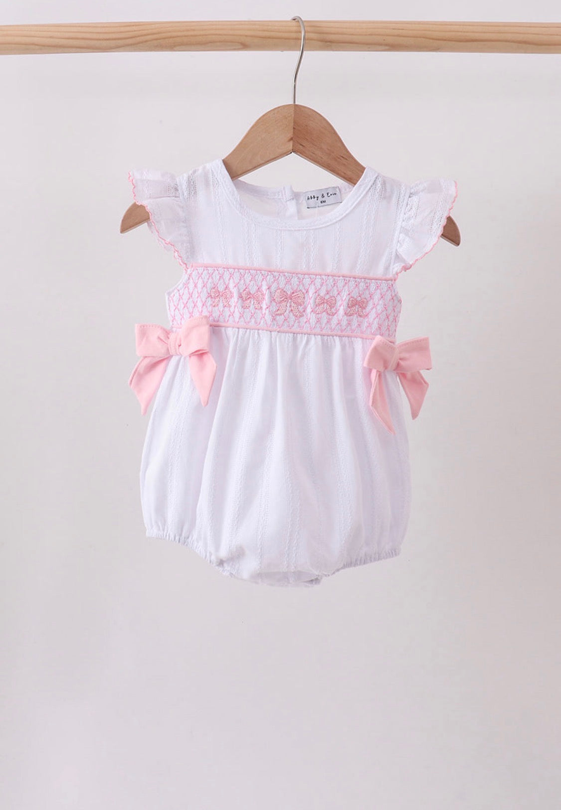 White bow smocked jacquard bubble