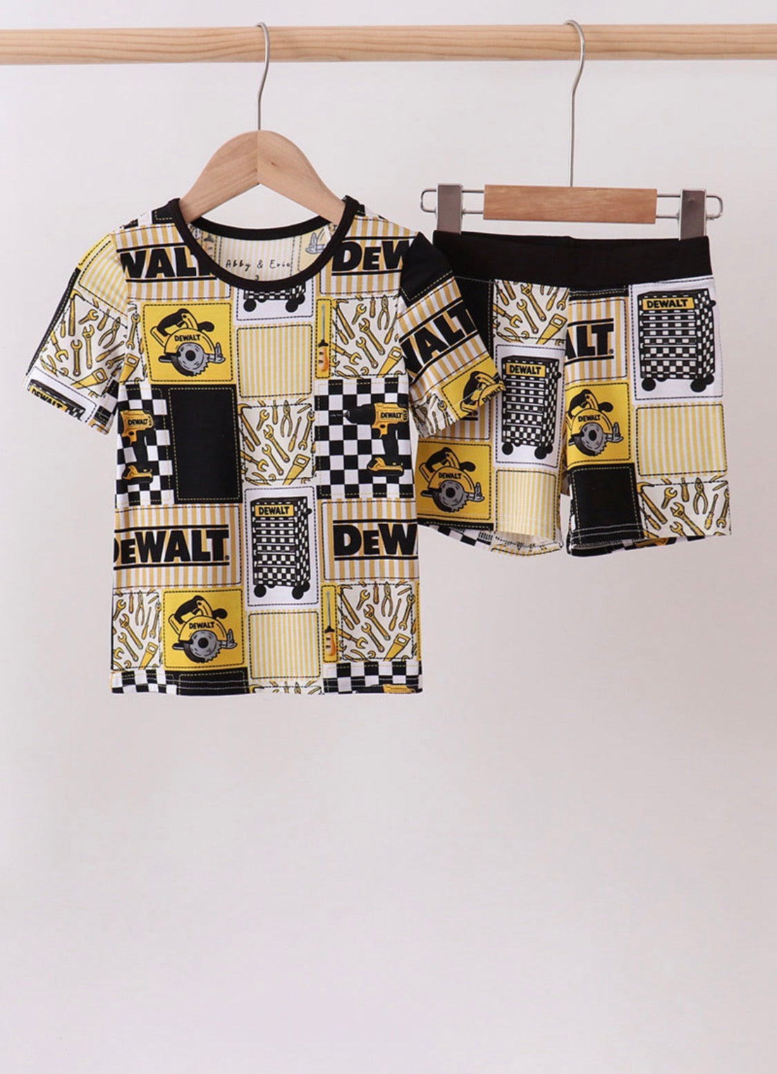 Black yellow tool set