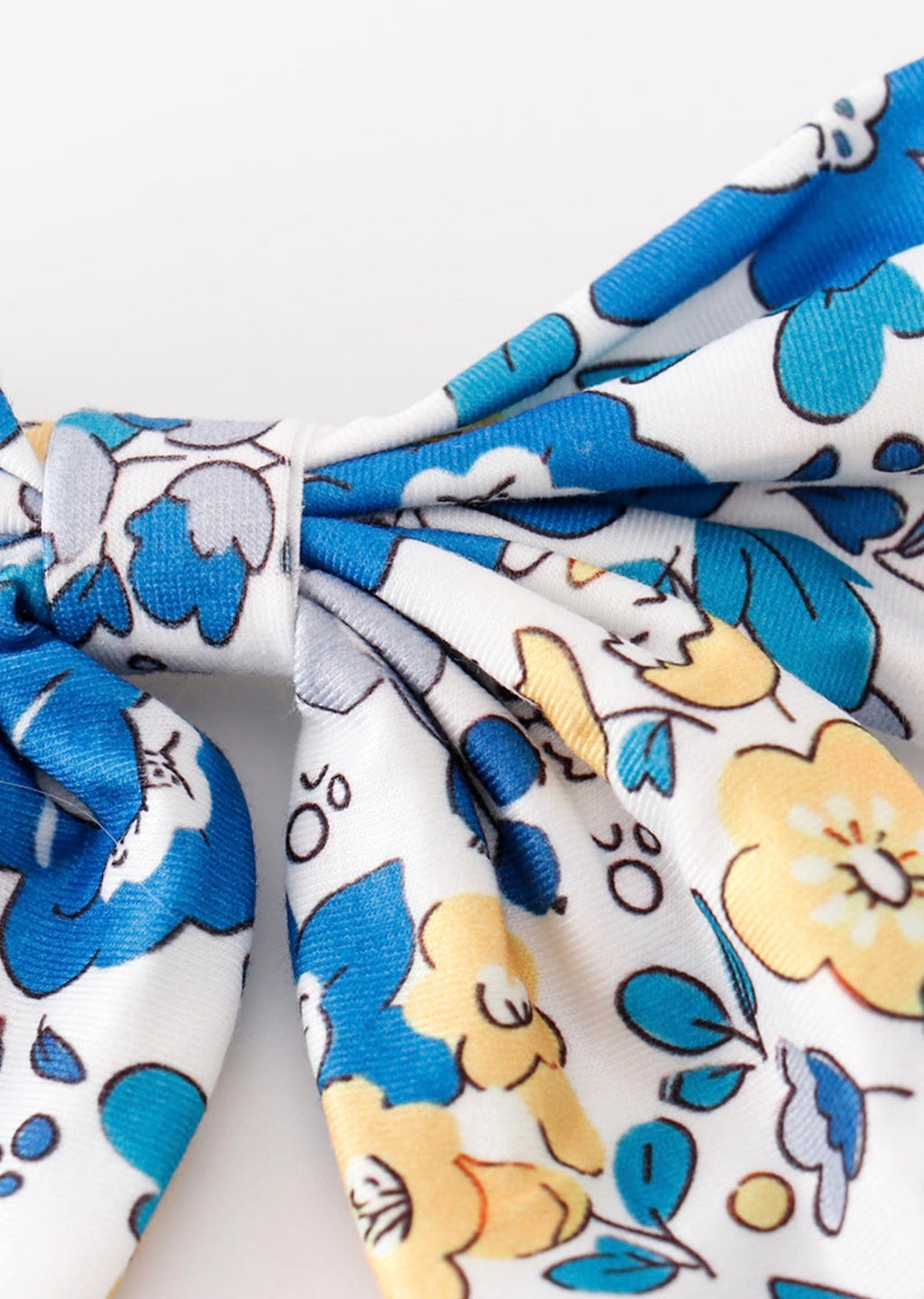 Blue floral print hair clip