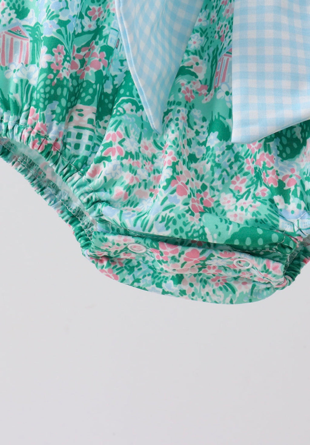 Green house floral bow bubble