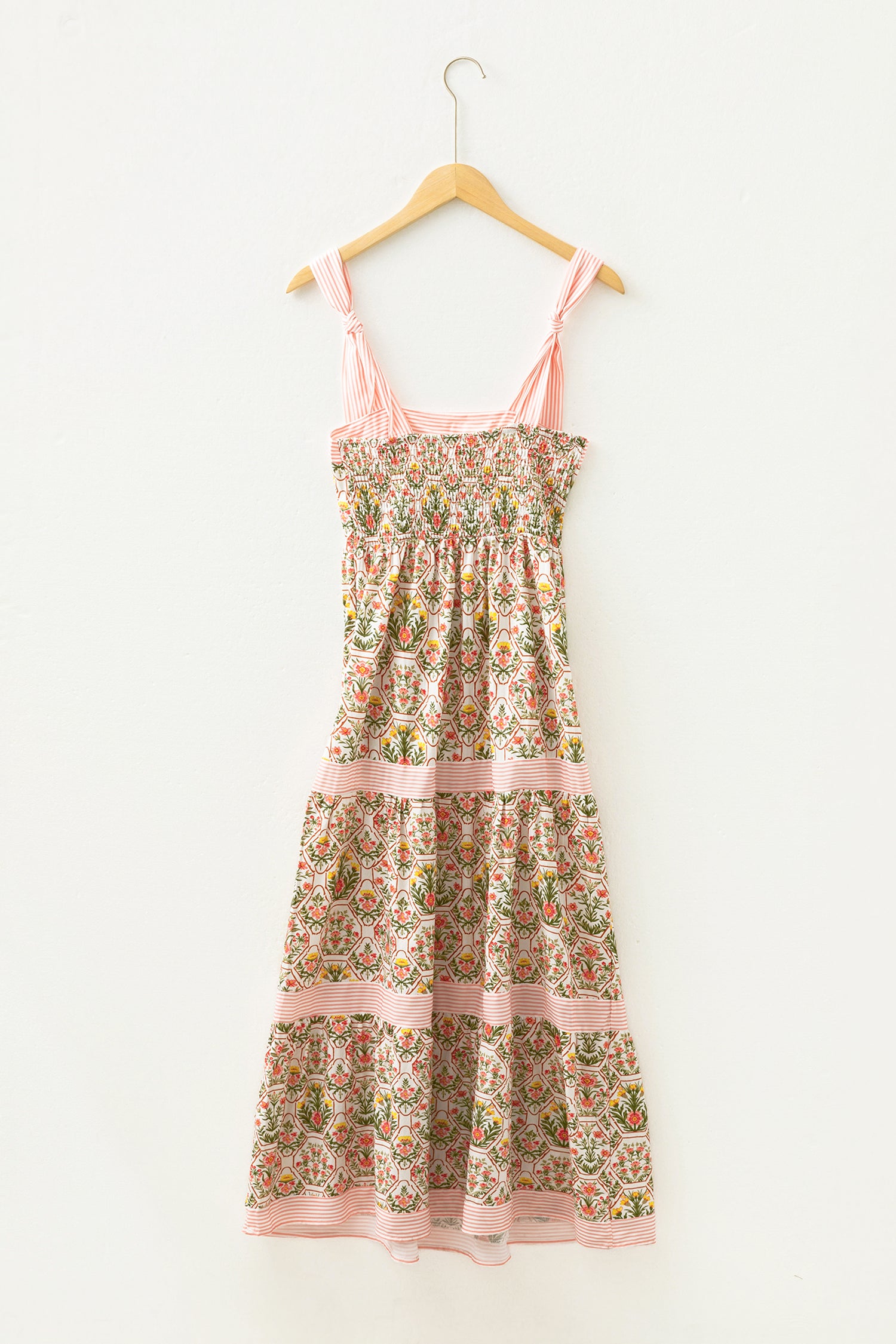 Green Geometric Floral Print Striped Patchwork Detail Sleeveless Dress（Runs Small ）